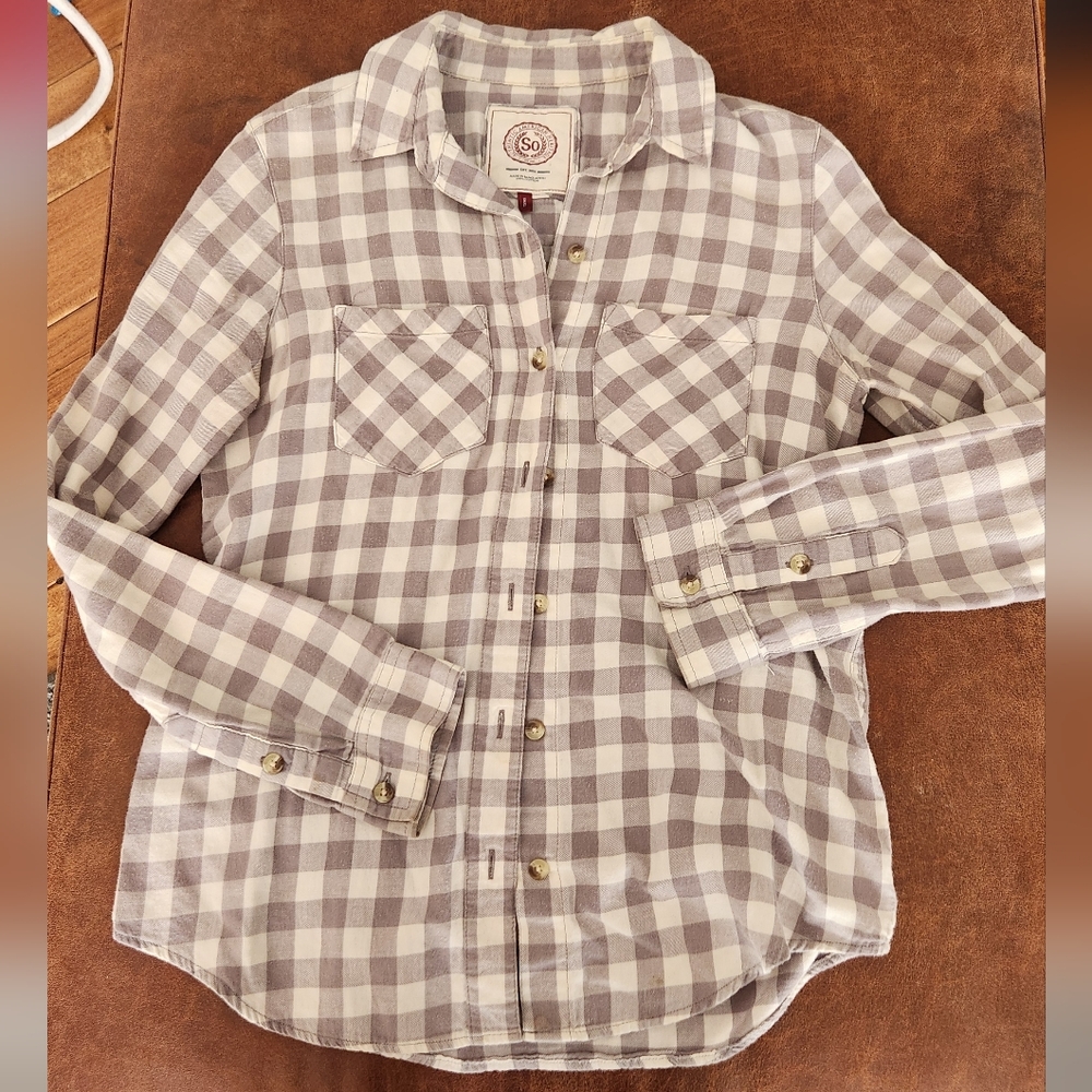 SO Grey And White Plaid Button-Up Shirt